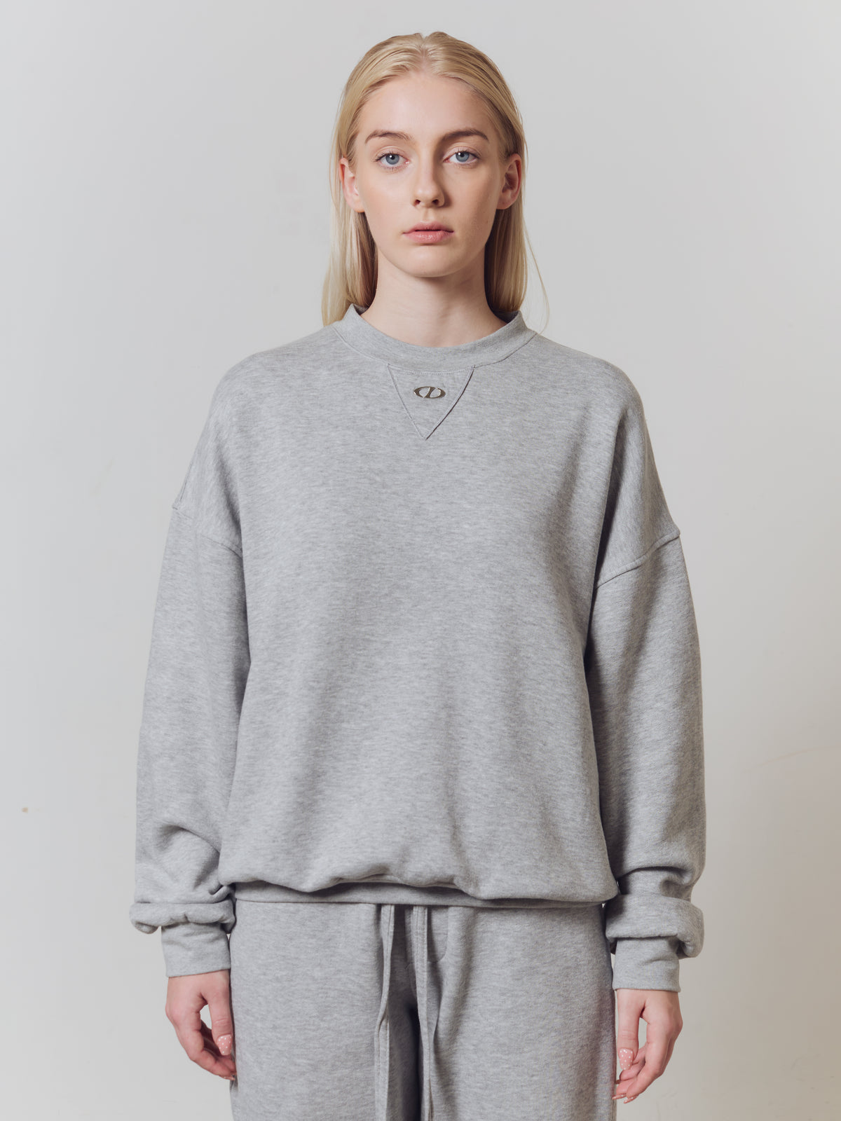 SWEATSHIRT - GRAY