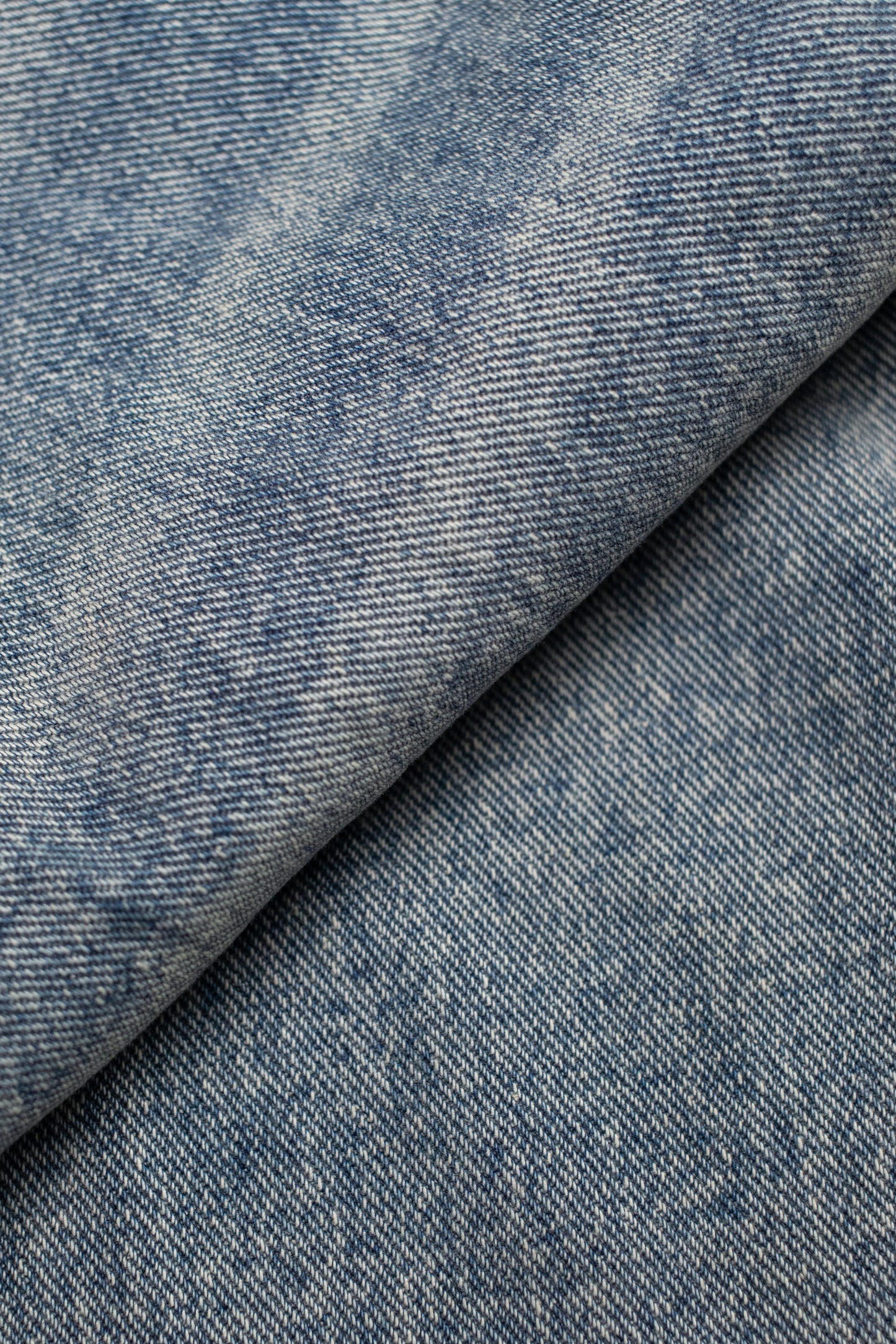 HANDS-ON-ME WASHED DENIM