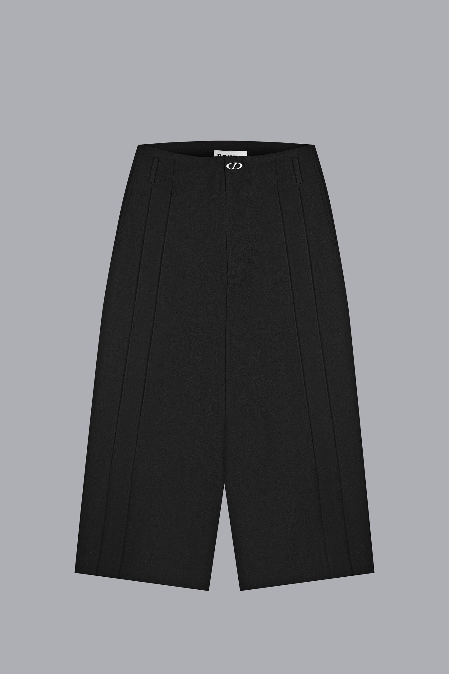 TAILORED PLEATED BERMUDA V2