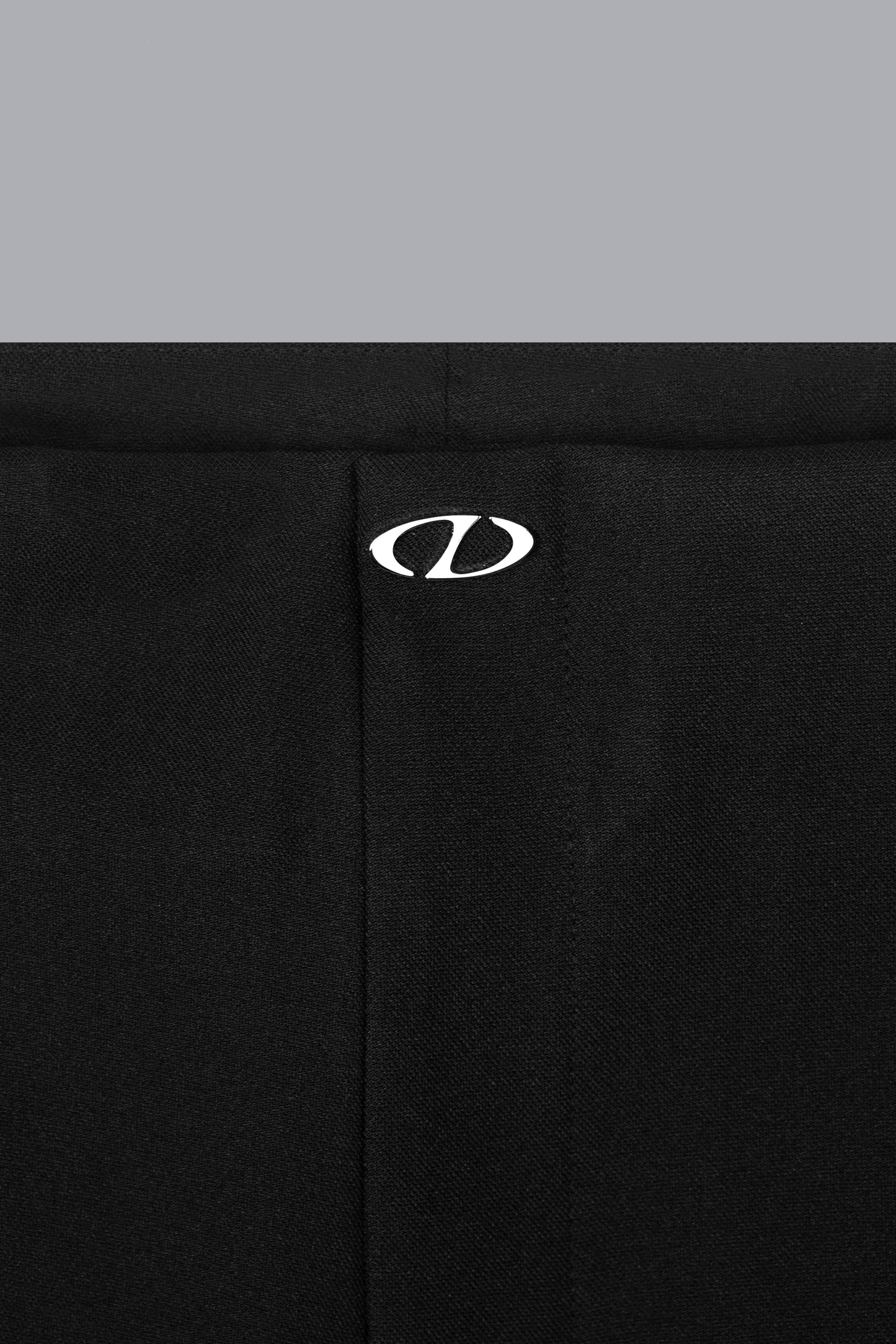 TAILORED PLEATED BERMUDA V2