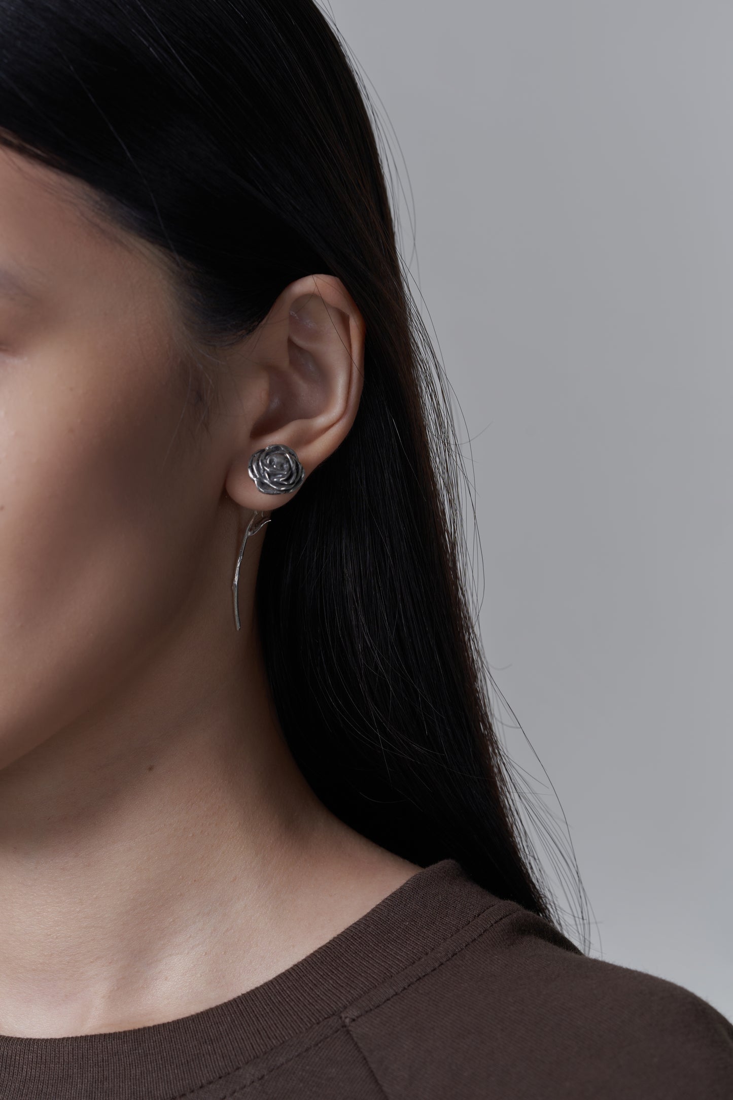 STALK OF ROSE EARRING