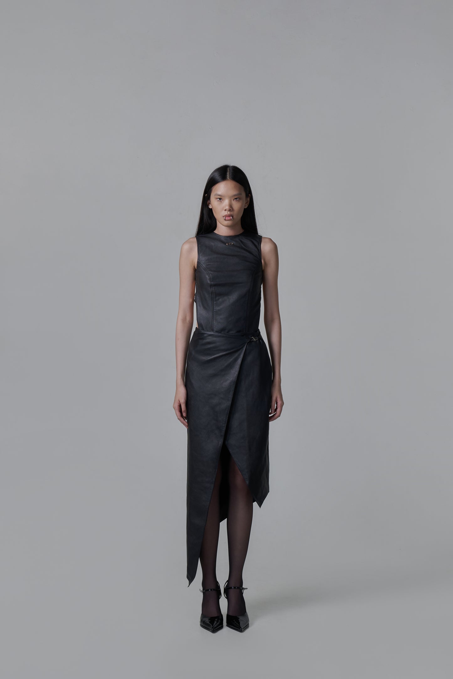WRAP LEATHER SKIRT