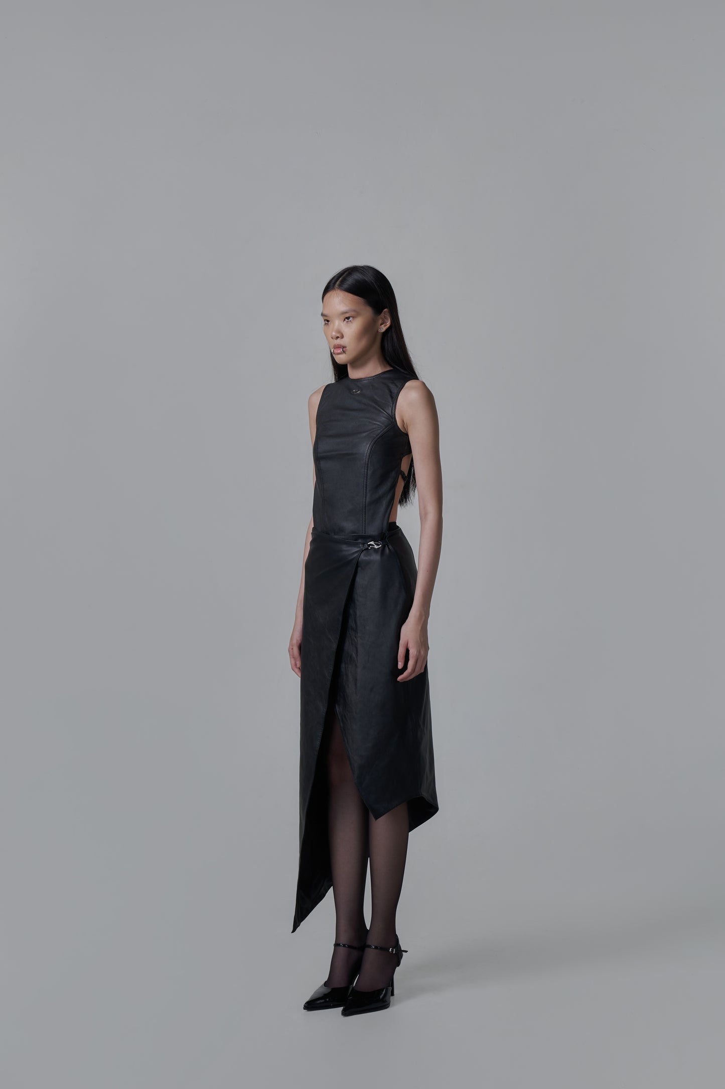 WRAP LEATHER SKIRT