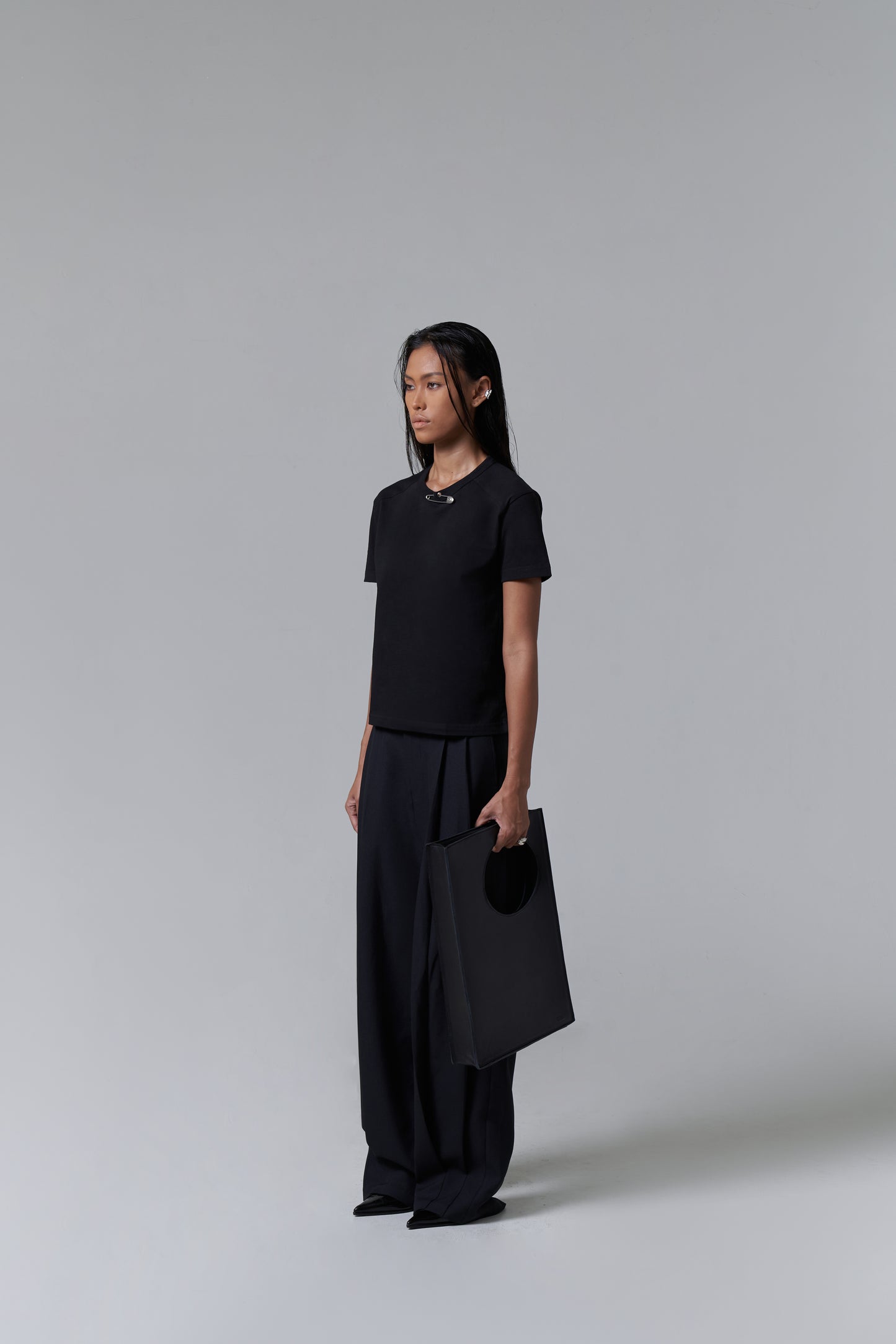 STRUCT HOLE TOTE