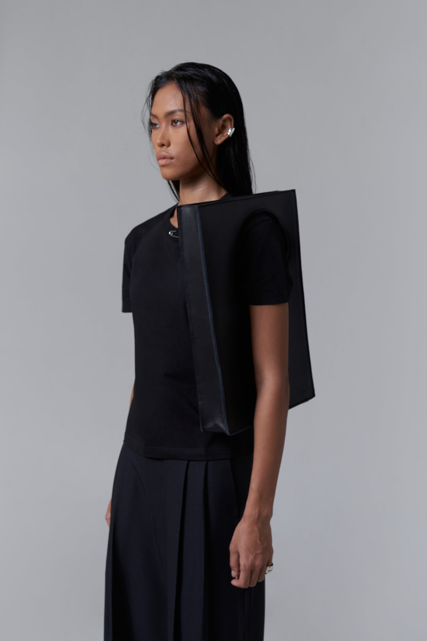 STRUCT HOLE TOTE