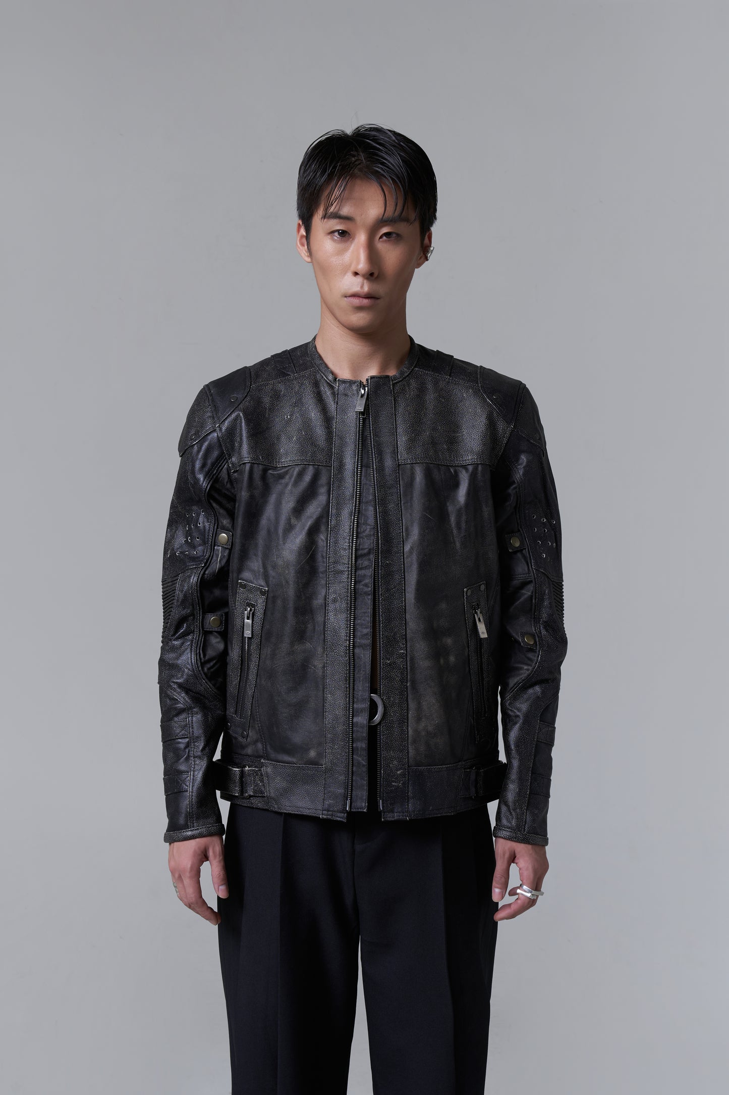 DISTRESSED LEATHER MOTO JACKET V2