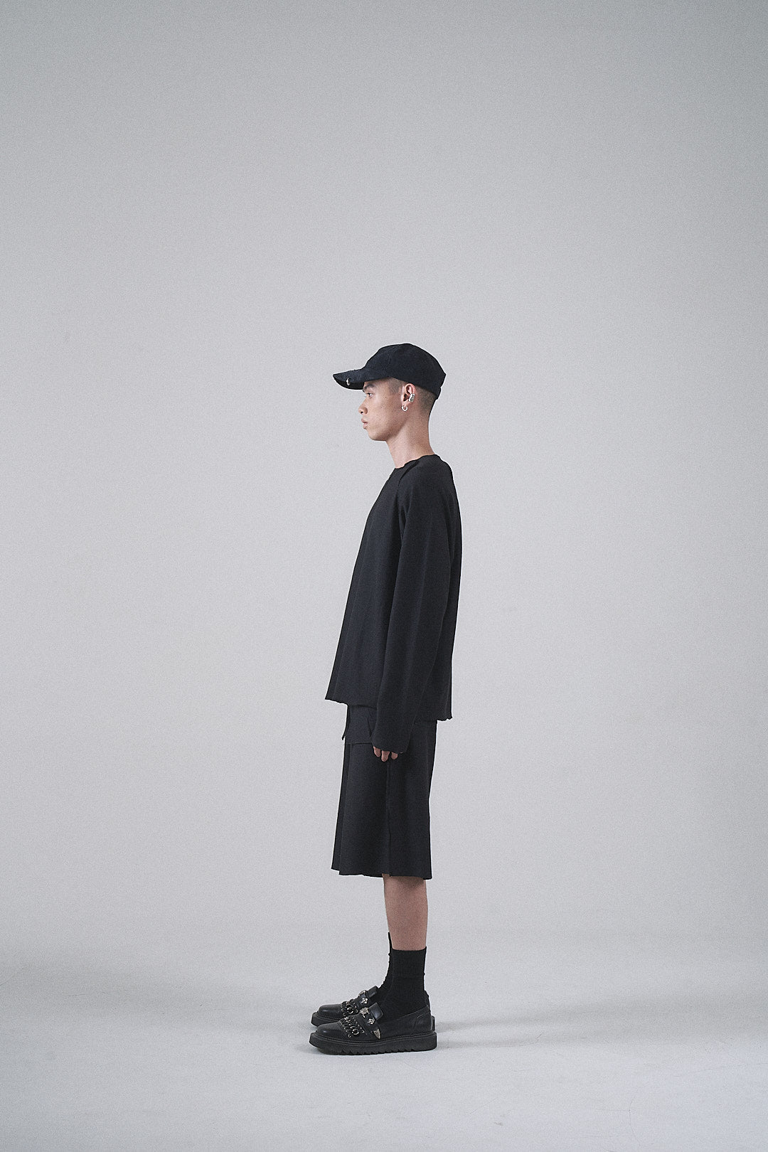 RUGGED LONG SLEEVE TEE V1 - BLACK