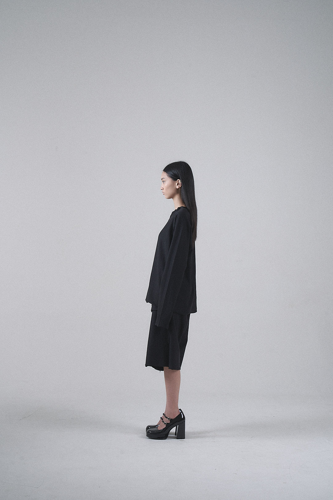 RUGGED LONG SLEEVE TEE V1 - BLACK