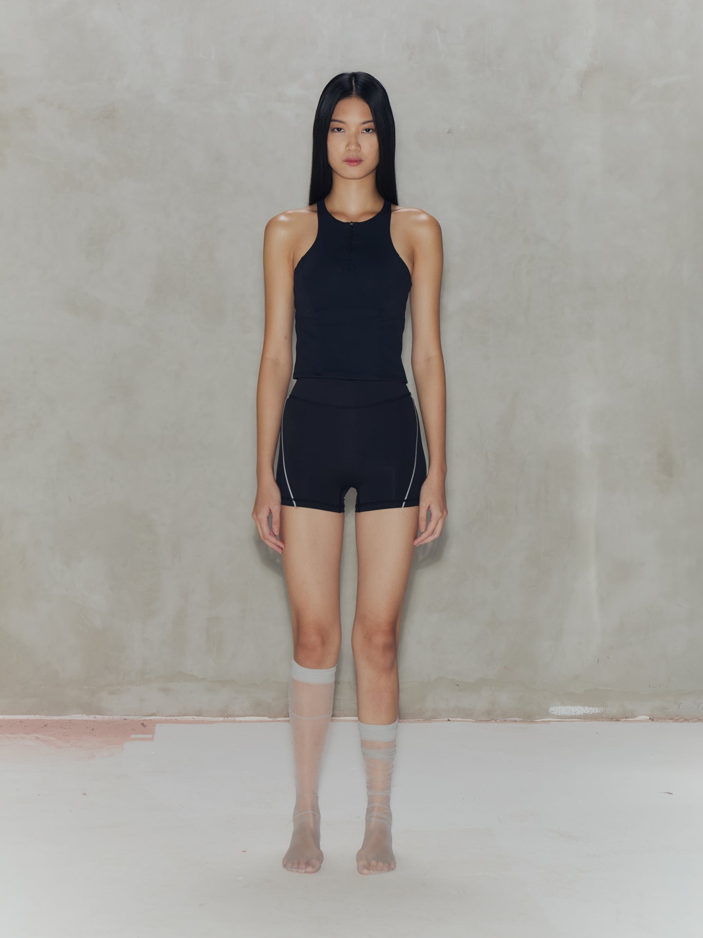 RAKED CORE TANK V1 - BLACK