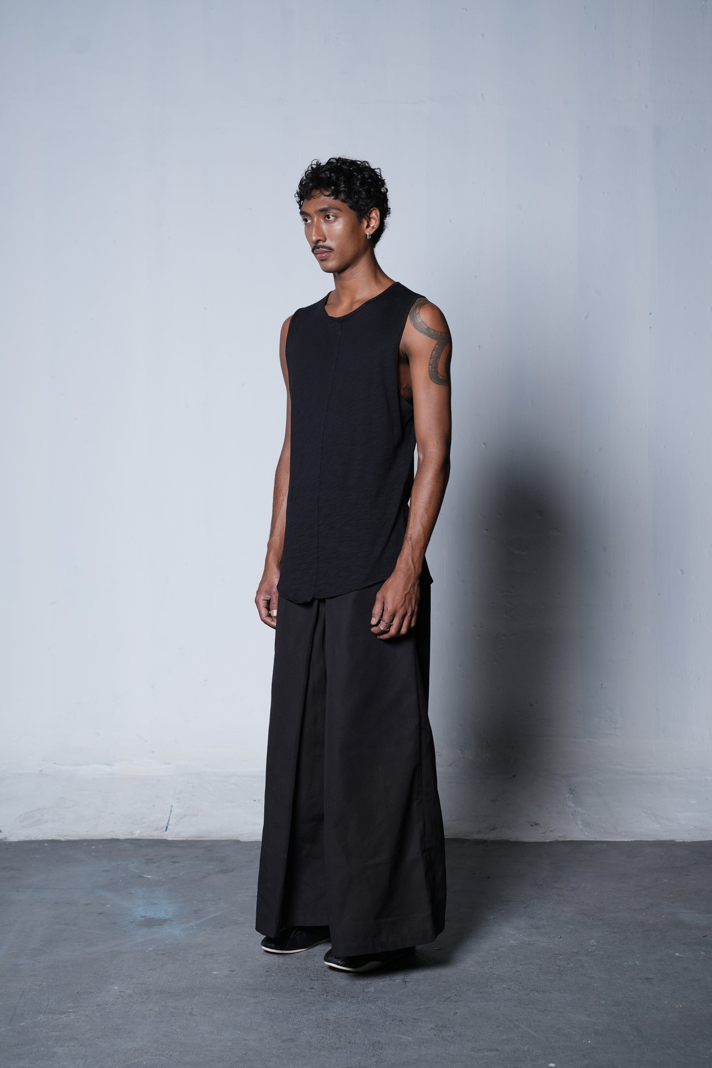 DRAPE TANK