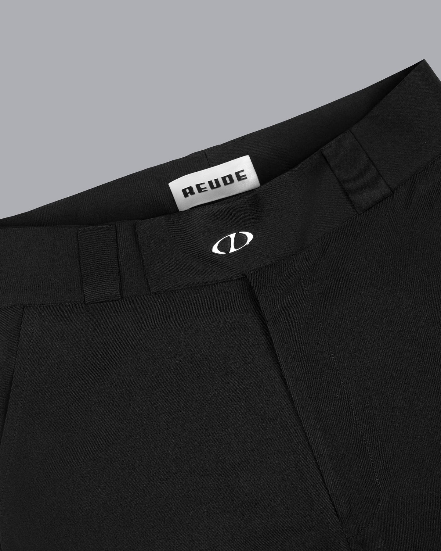 TAILORED BERMUDA SHORTS V1