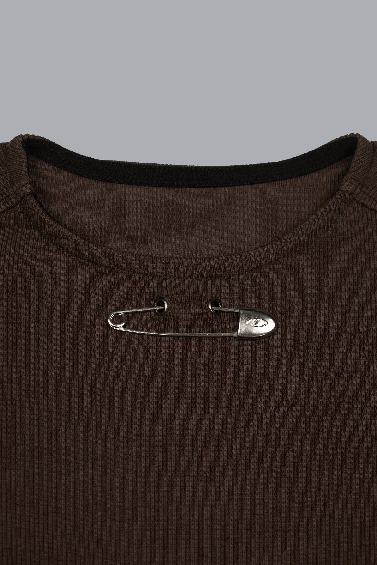 RIBBED COMPRESSION TOP PIN V2 - BROWN
