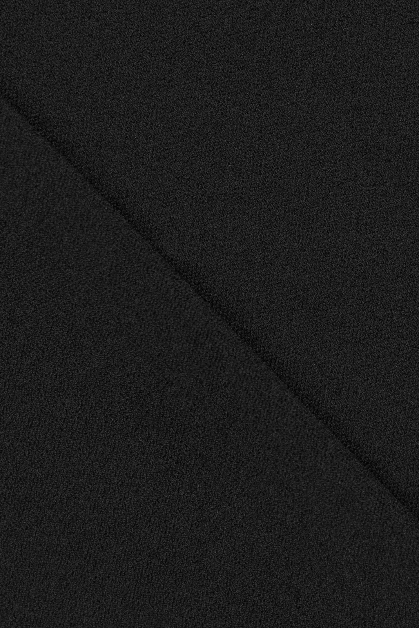 RAKED CORE TANK V1 - BLACK