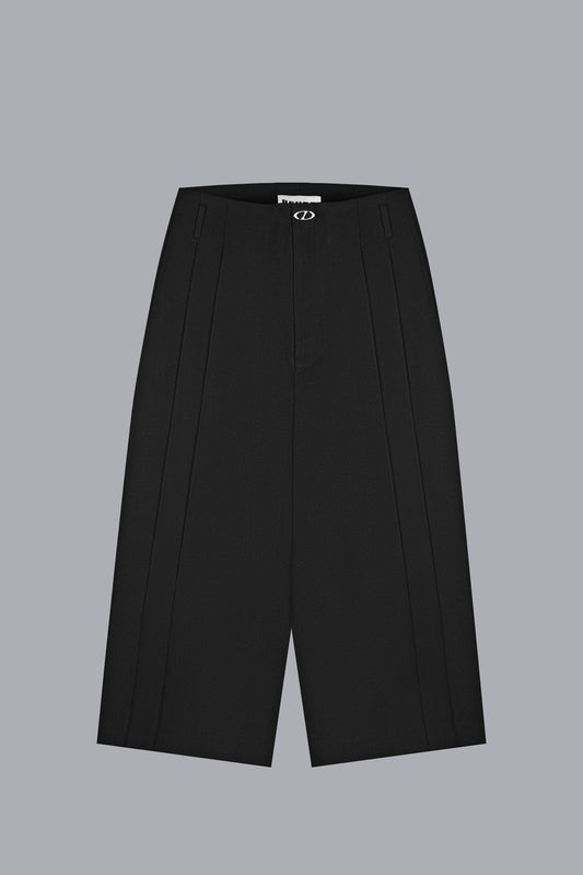 TAILORED PLEATED BERMUDA V2