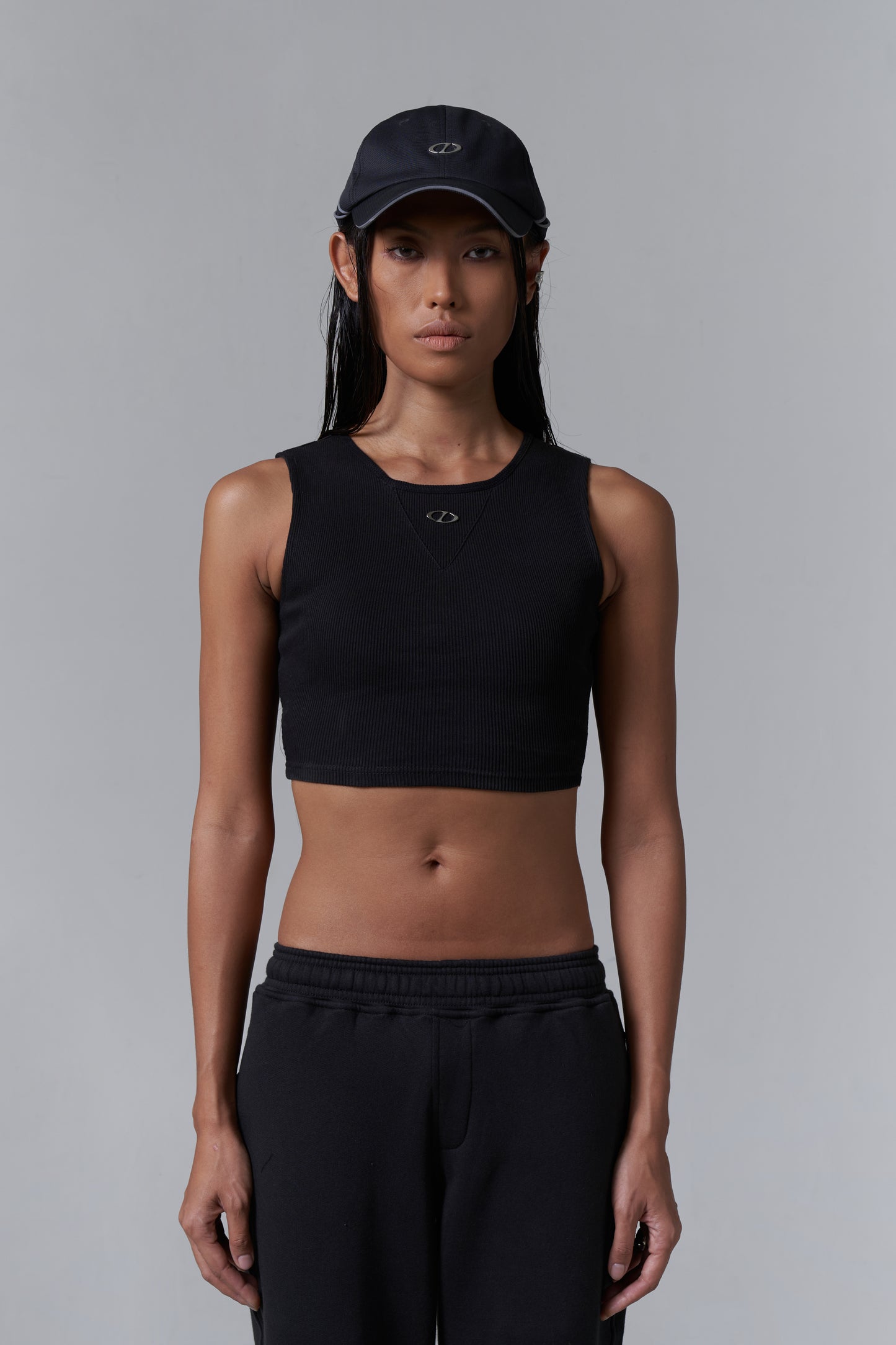 CROPPED VEST V2 - BLACK