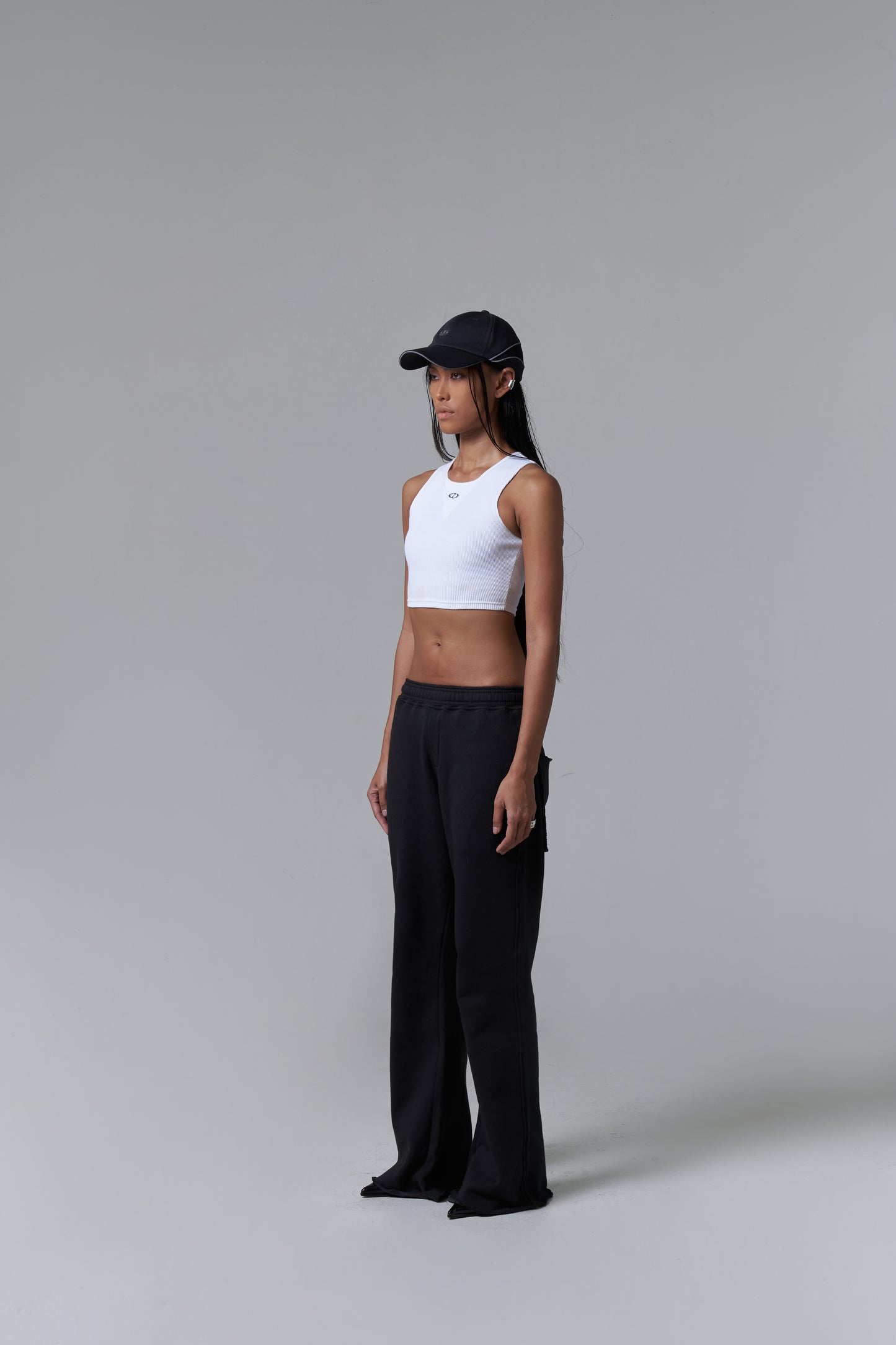 CROPPED VEST V2 - WHITE