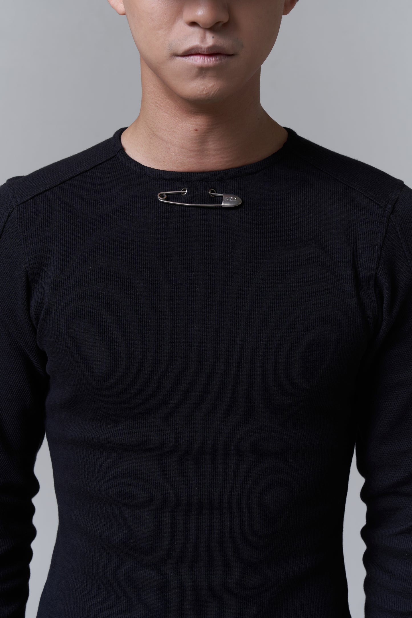 RIBBED COMPRESSION TOP PIN V2 - BLACK
