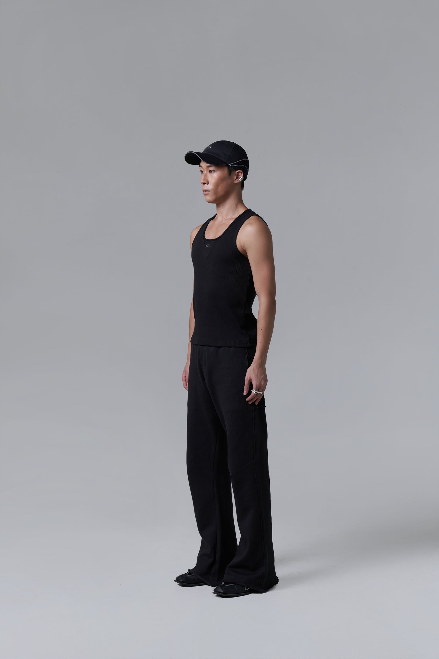 SCOOP TANK MEN V2 - BLACK
