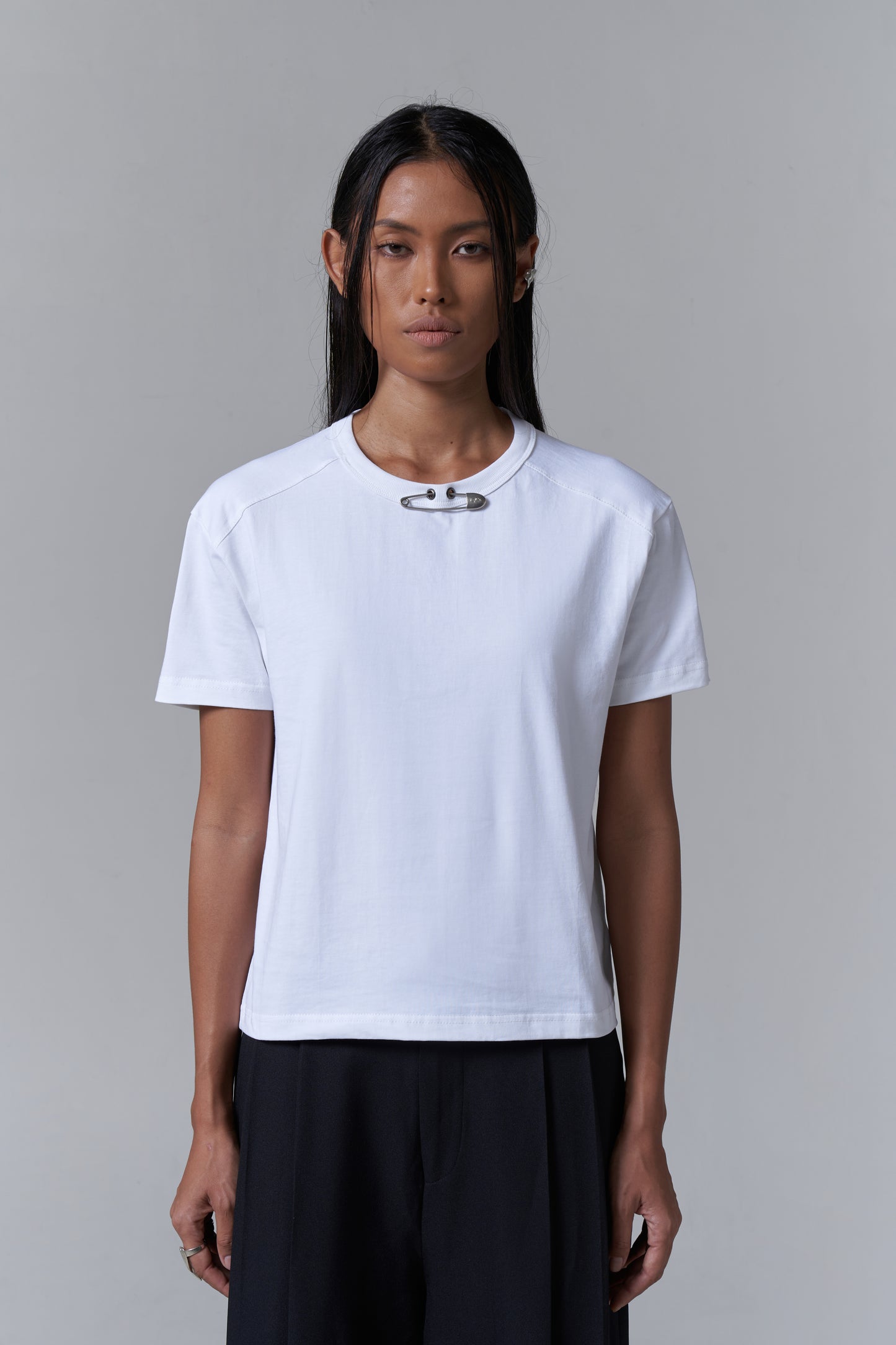 ACCESSORIZED SLIM TEE PIN V2 - WHITE