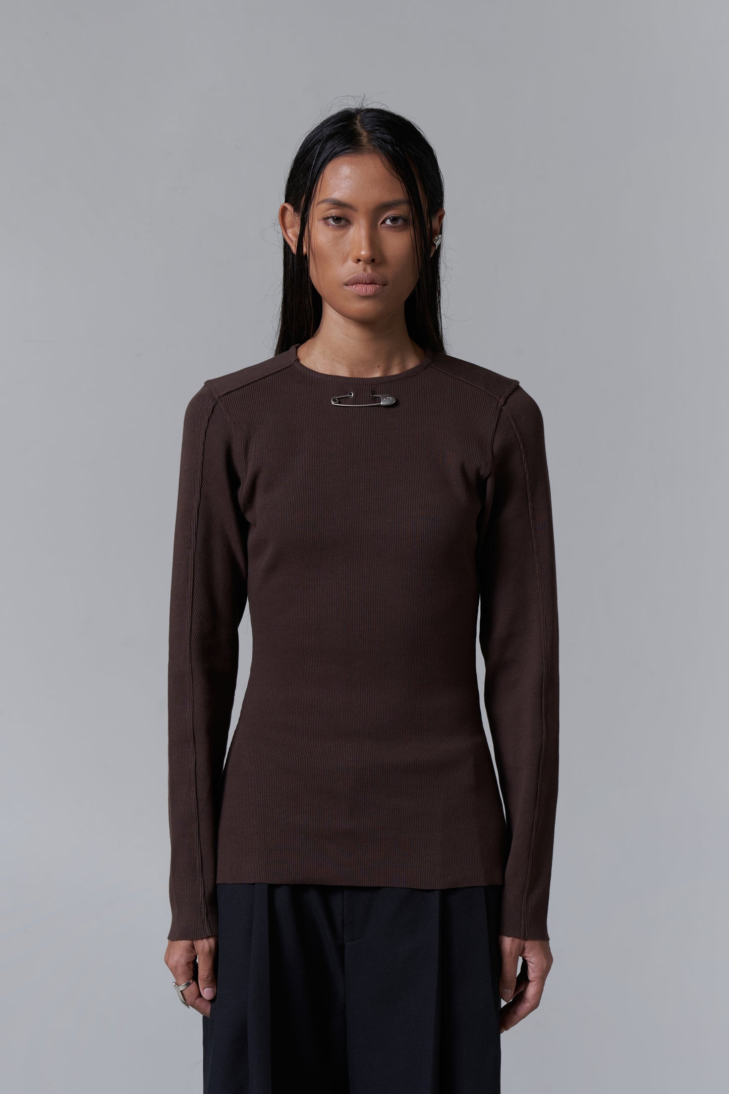 RIBBED COMPRESSION TOP PIN V2 - BROWN