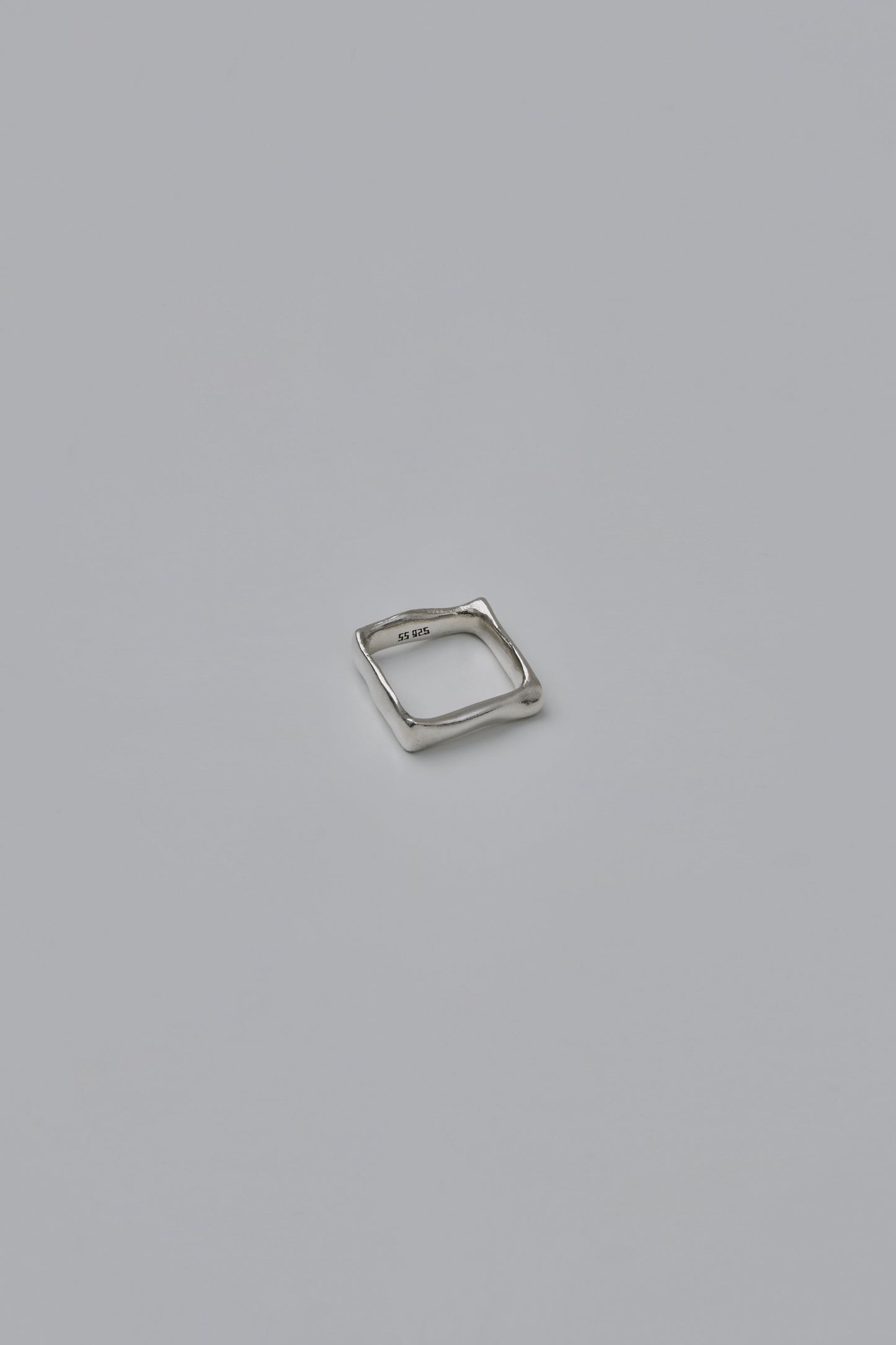 SQUARE LIQUID RING